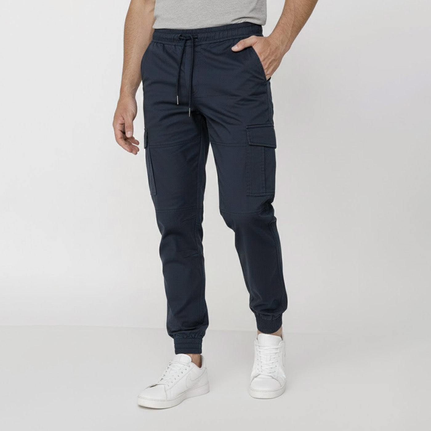 Jogger Cargo con Puño